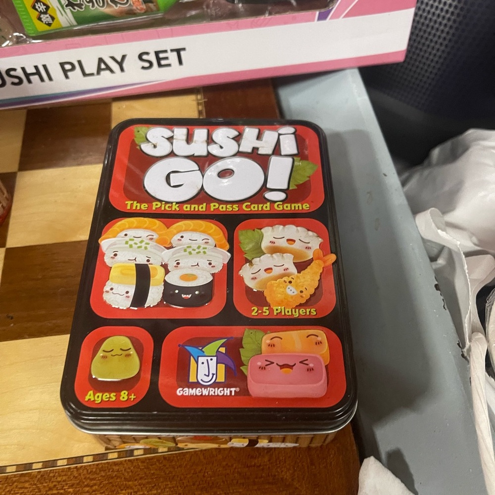 Sushi 🍣
Bundle - Picture 3 of 10